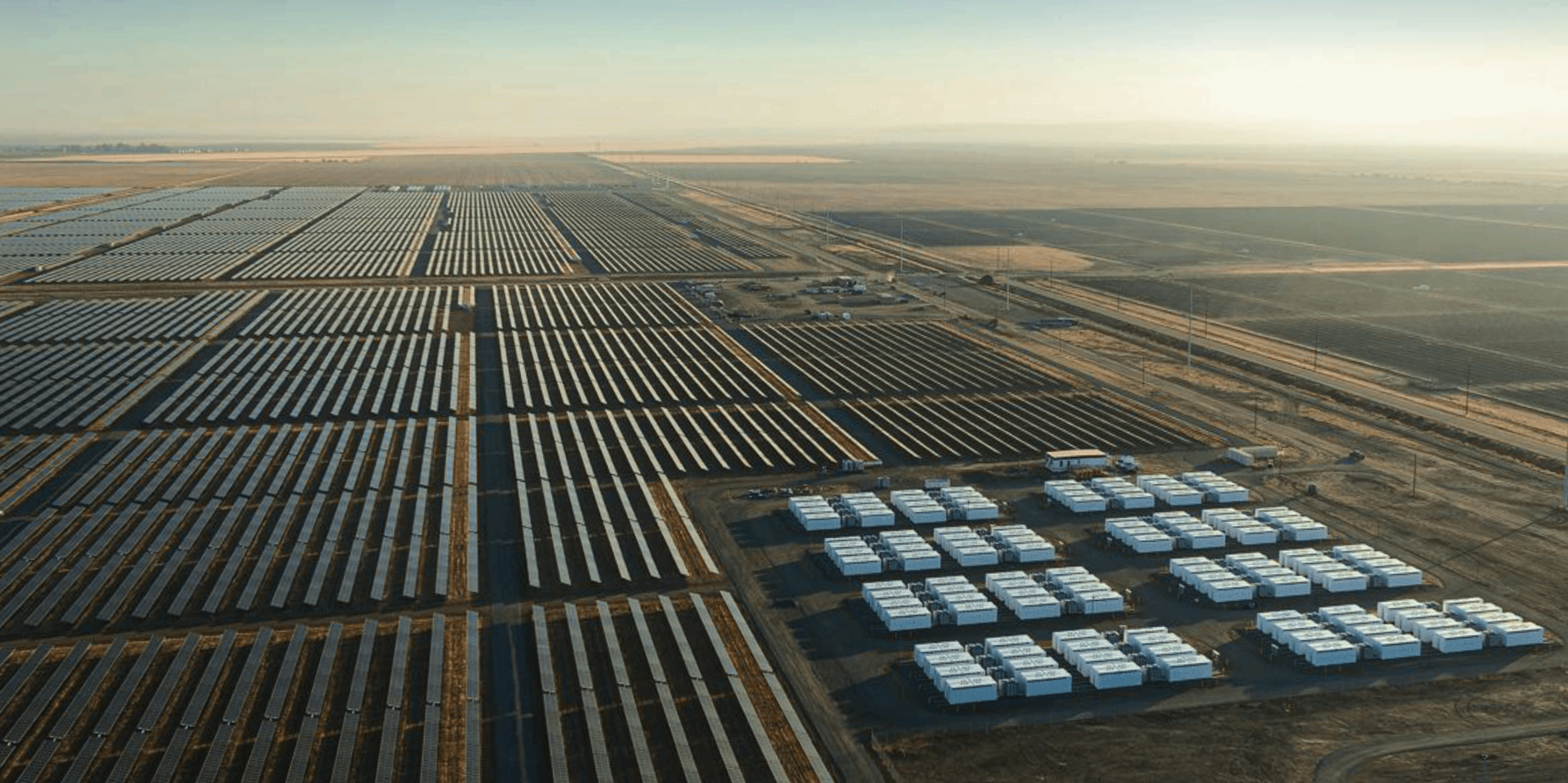 Tesla, Arizona'daki 509 MW'lık güneş ve depolama projesinin %90'ını satın alıyor