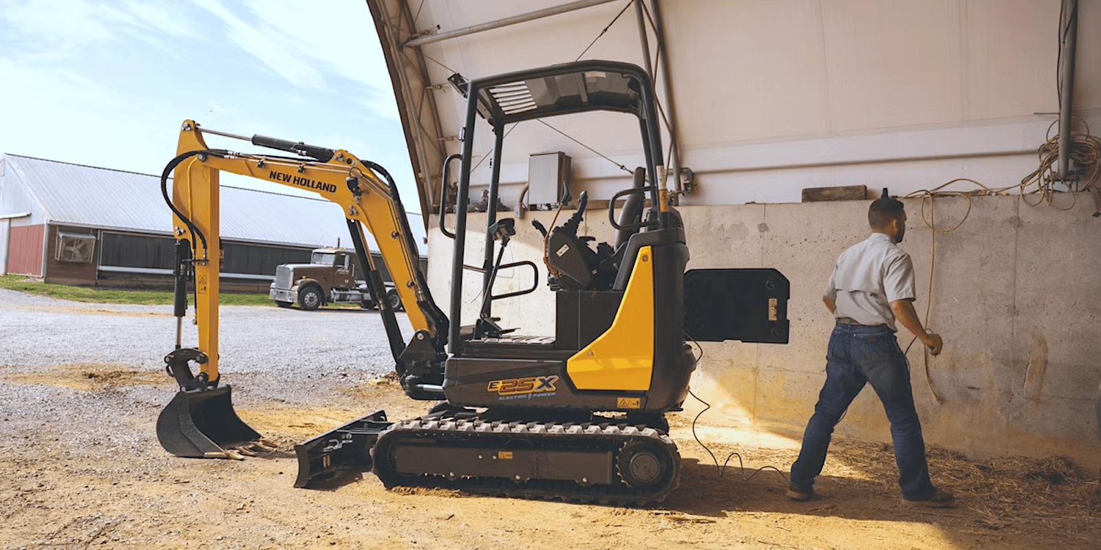 E-quipment spotlight: New Holland E25X elektrikli kazıcı