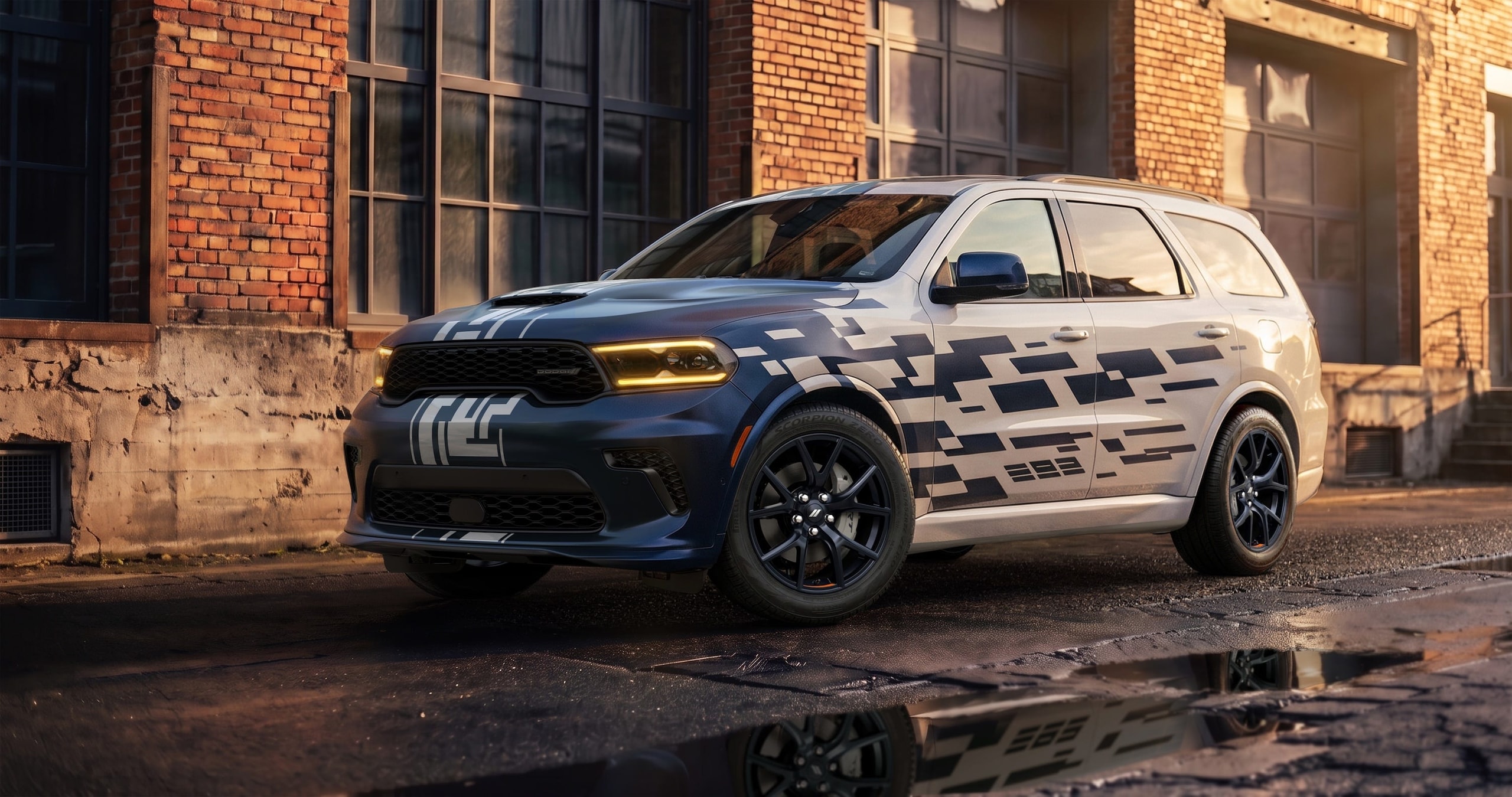 Dodge, Yeni Boya Renklerini ve Göz Alıcı Bir Durango Konseptini Tanıttı