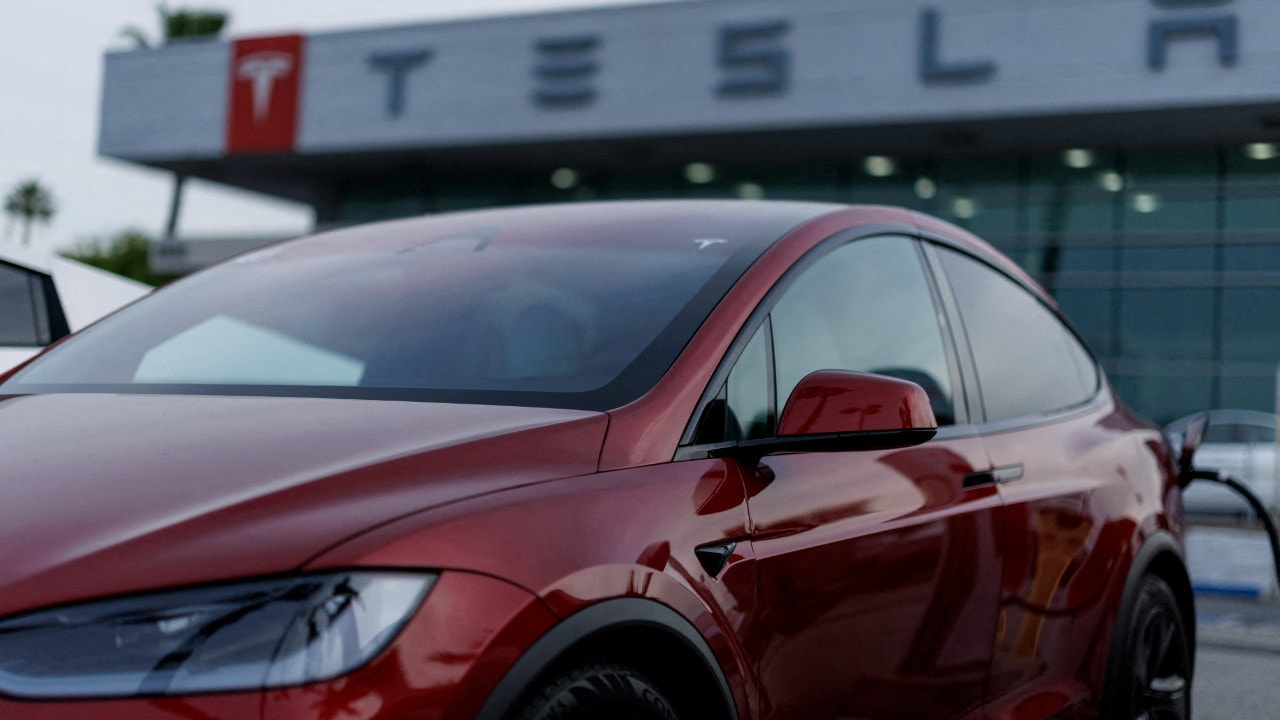 Tesla'nın kârı beklentileri aştı