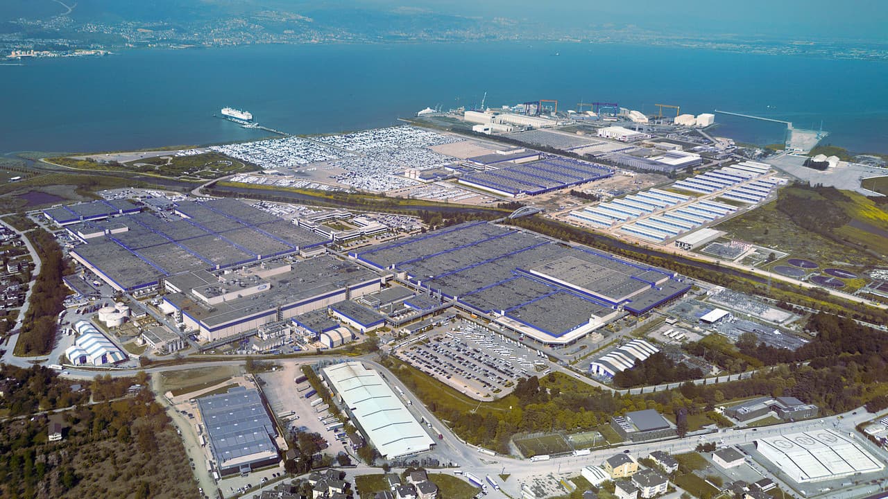 Koç Holding, Temel Ticaret'in Ford Otosan paylarını satın aldı