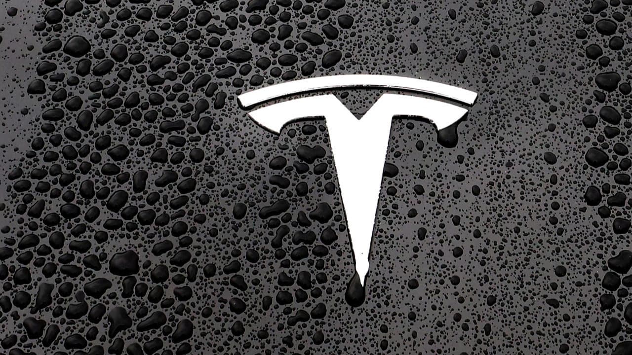 Model Y de dahil 219 bin aracı geri çağırdı: Tesla'da geri görüş kamerasında problem