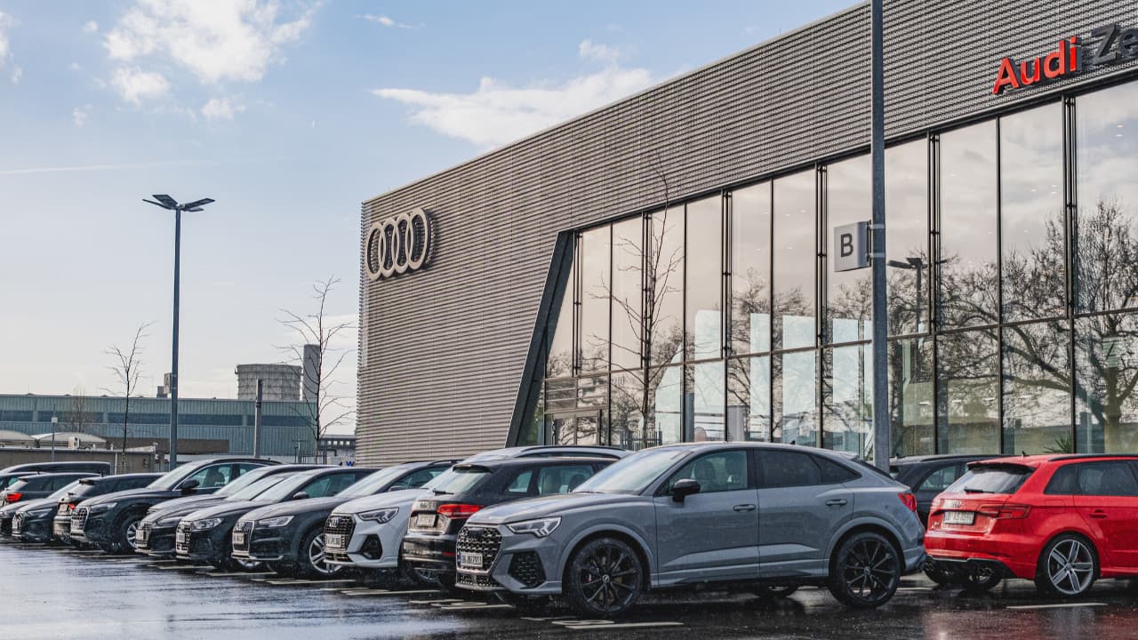 Volkswagen'de 2030’a kadar modeller yarıya inecek! Audi, Porsche ve Seat'ta hangi modeller risk altında?