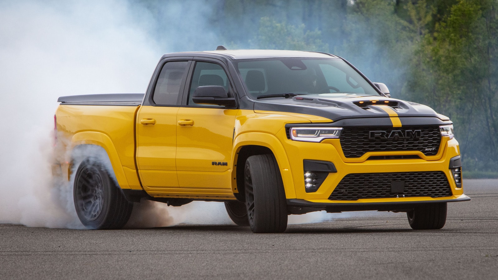 Ram 1500 Rumble Bee Serisi 63.000 Doların Altında Başlıyor, Ama Gerçekten İstediğiniz Model Neredeyse 100.000 Dolar