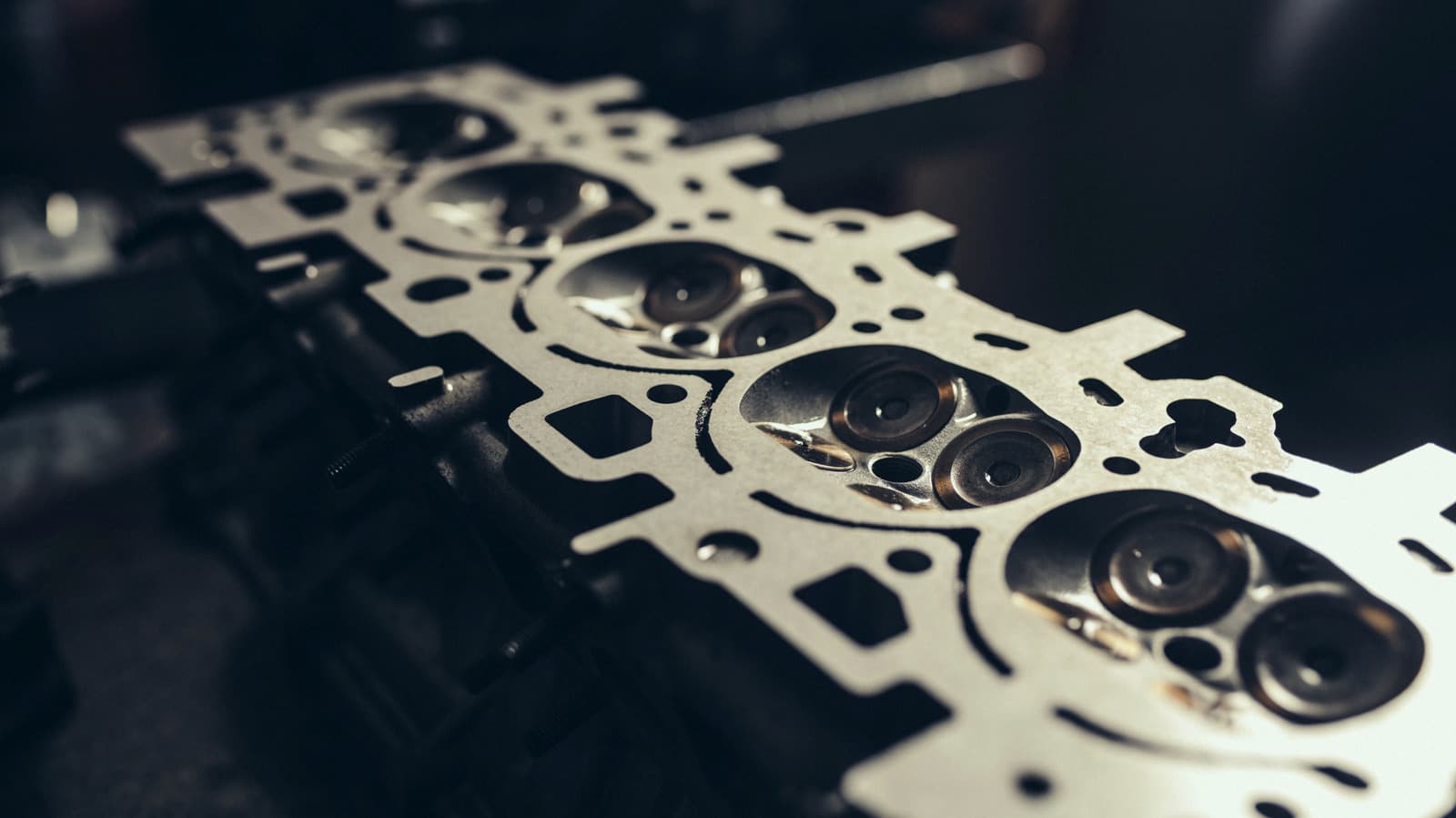 Yanma Odası Sıkıştırma Boşluğunun Motor Performansındaki Hayati Rolü