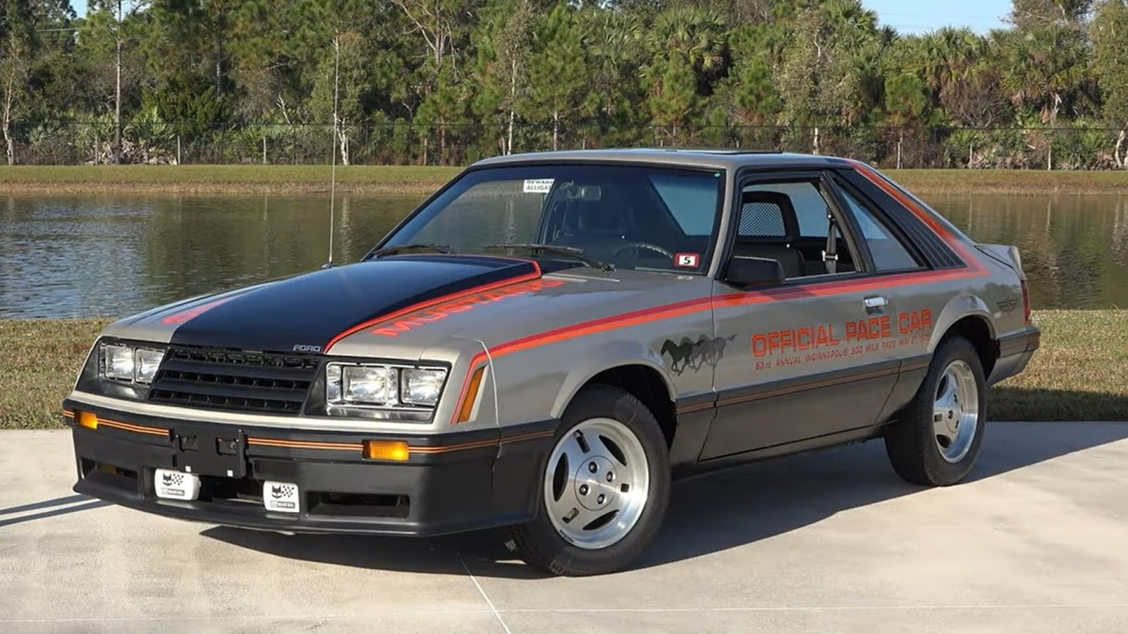1979 Ford Mustang Indy 500 Pace Car Neden Bu Kadar Önemliydi?